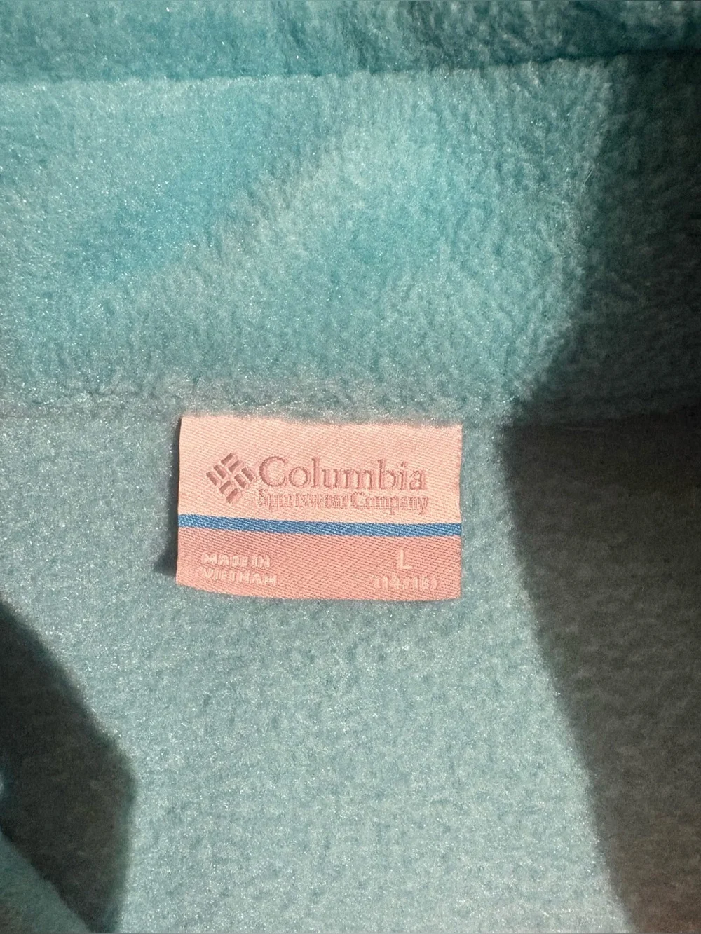Columbia Sportswear Company gently used